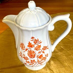 Made in France, Rockville collection, Porcelain Pitcher